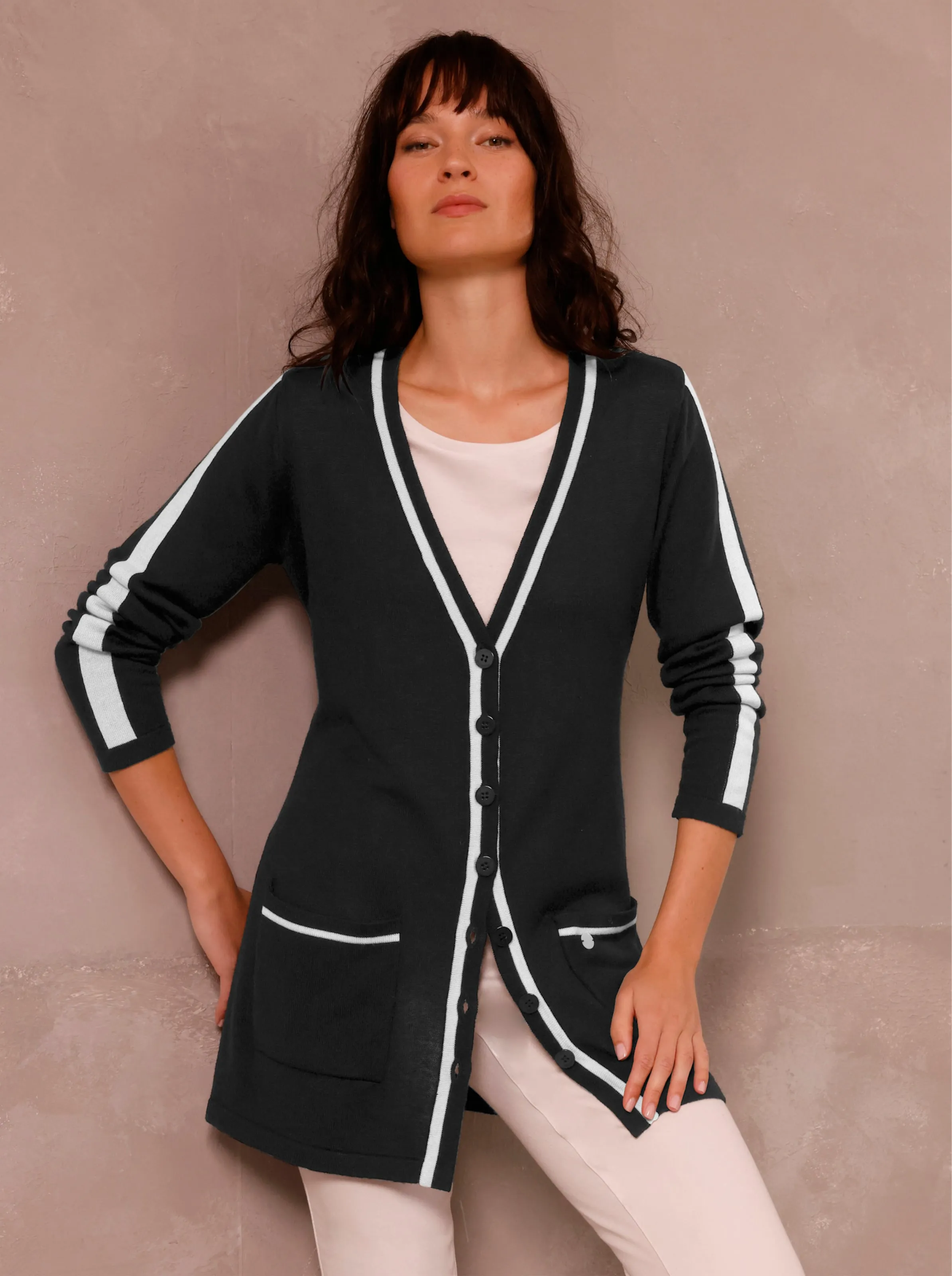 CREATION L PREMIUM Modal-Seiden-Strickjacke in schwarz-champagner