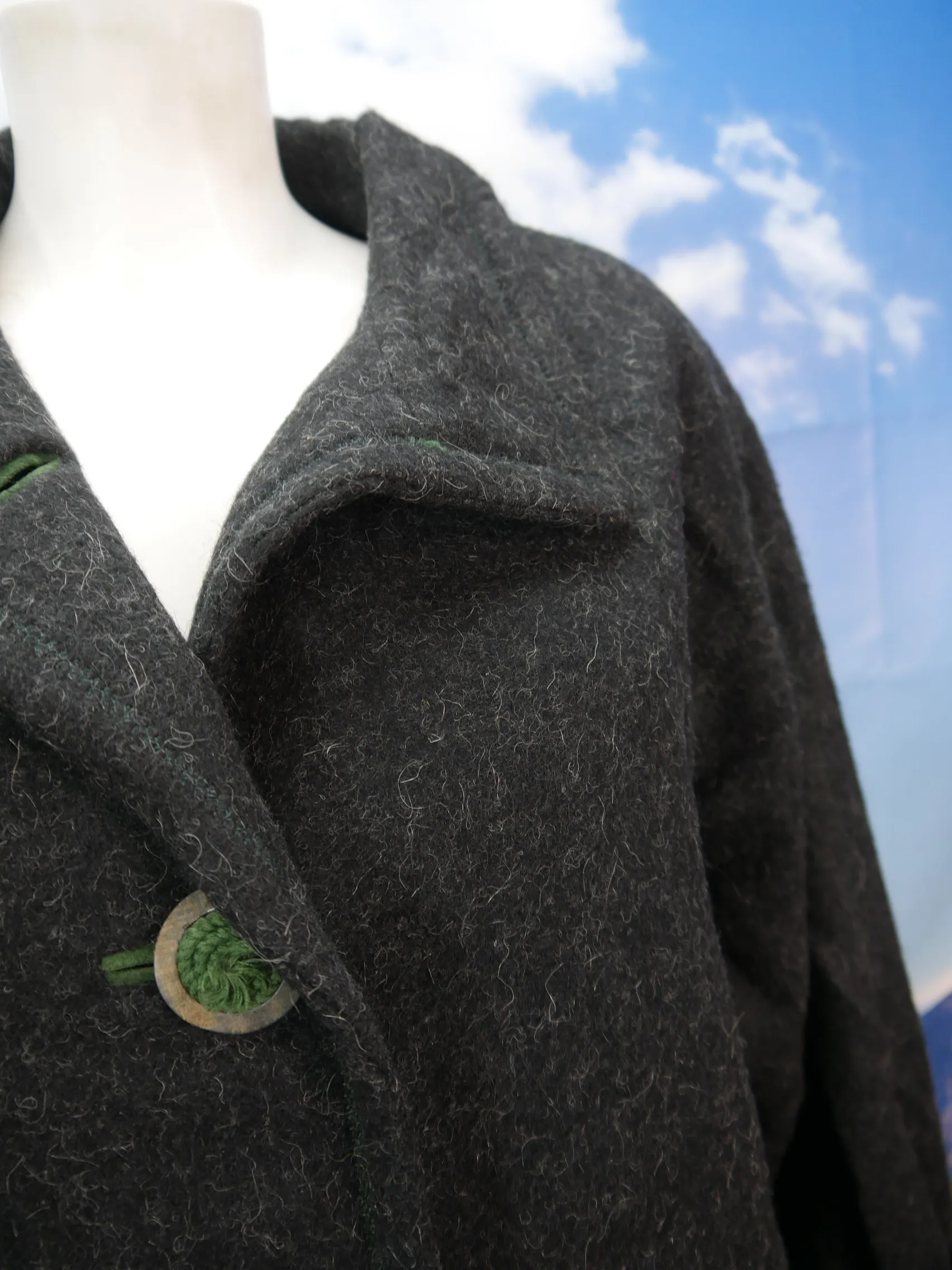 Erzherzog Johann Loden Mantel schwarz mit großem Knopf Trachtenjacke Jacke Gr.38